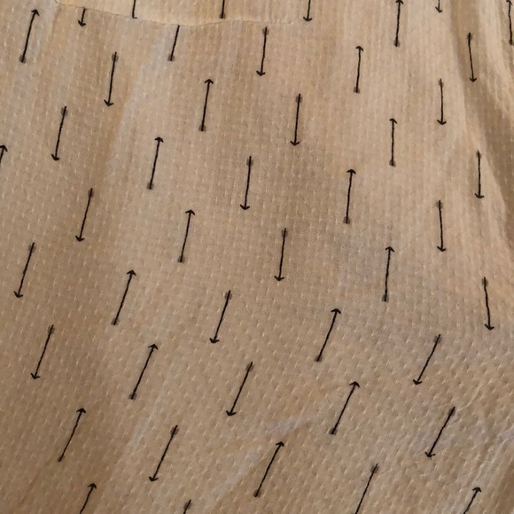 Arrow Top - Picture 2 of 2